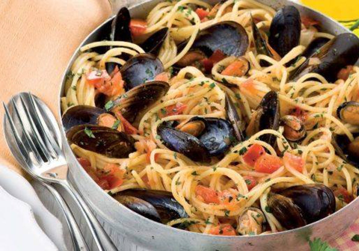 Espaguetis con mejillones.