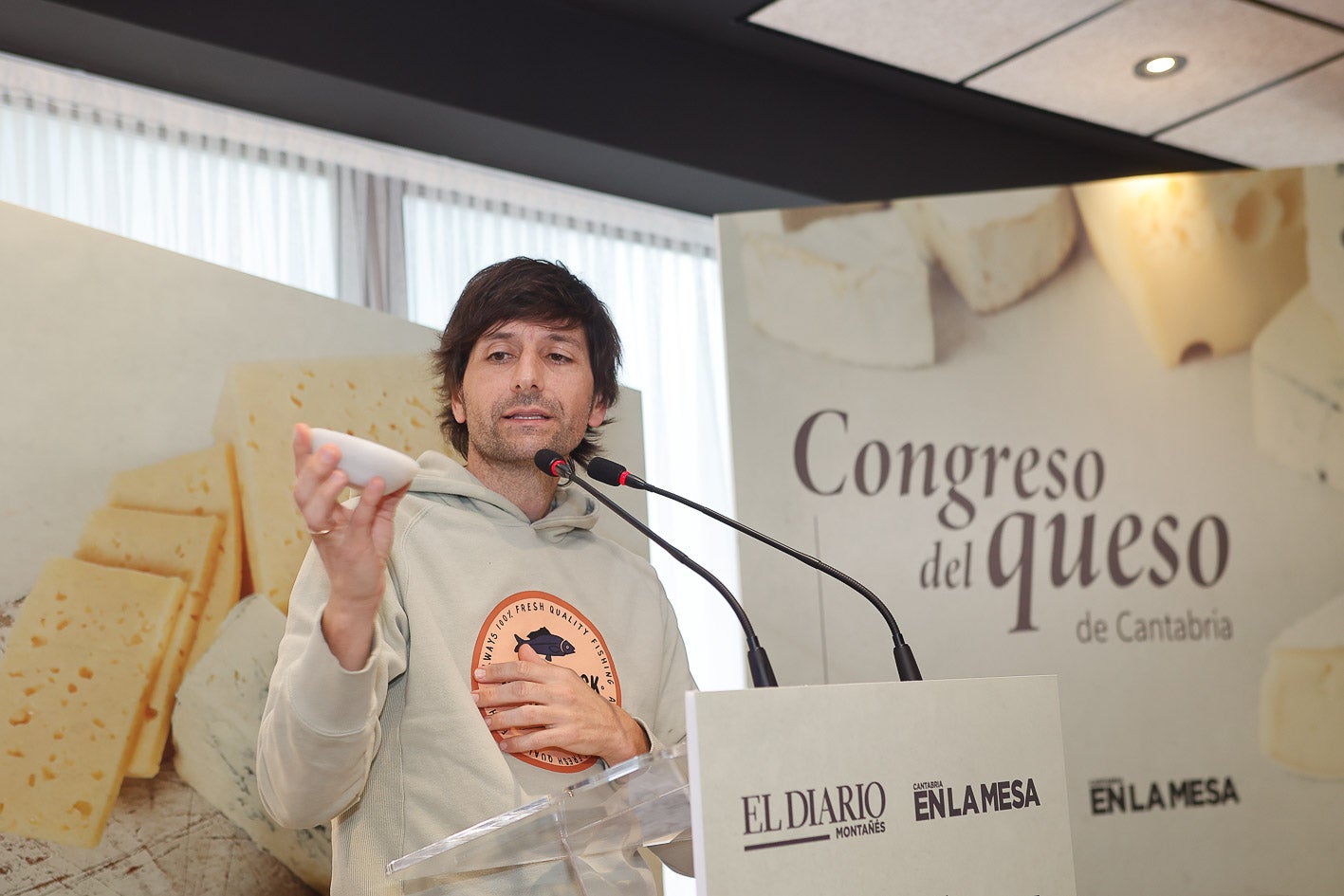 El cocinero Sergio Bastard (Casona del Judío) habló del suero del queso y su aplicación en la cocina. 