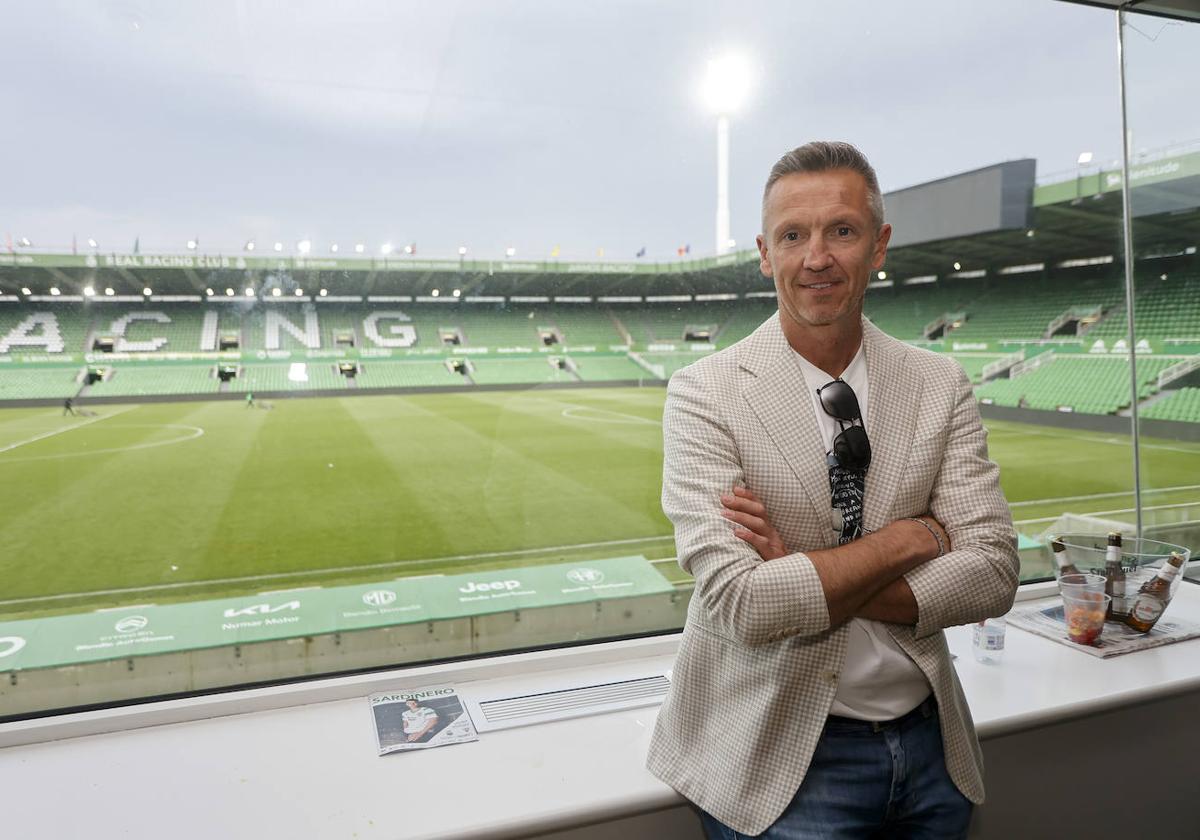 Erwin Lemmens, el sábado pasado, en uno de los boxes de los Campos de Sport.