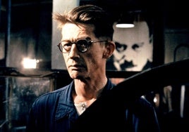 John Hurt, en '1984', la adaptación de la icónica obra de George Orwell.