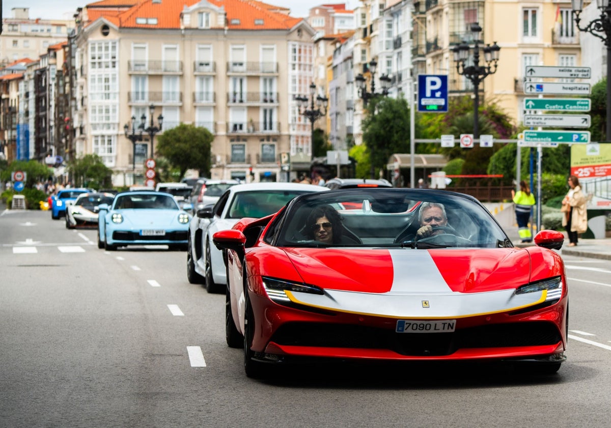 Los coches más exclusivos, de paseo por Santander