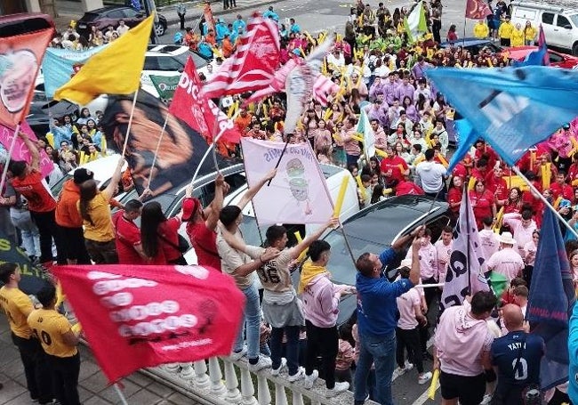 Las peñas sanjuaneras vuelven a tomar las calles este fin de semana.