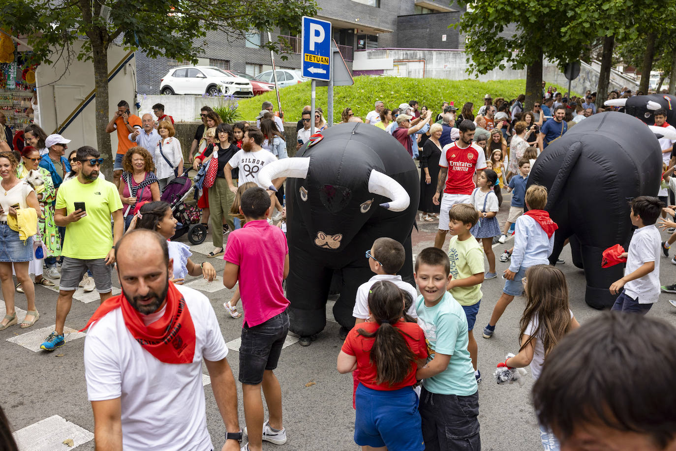 El barrio santanderino ha estado muy animado durante toda la jornada. 