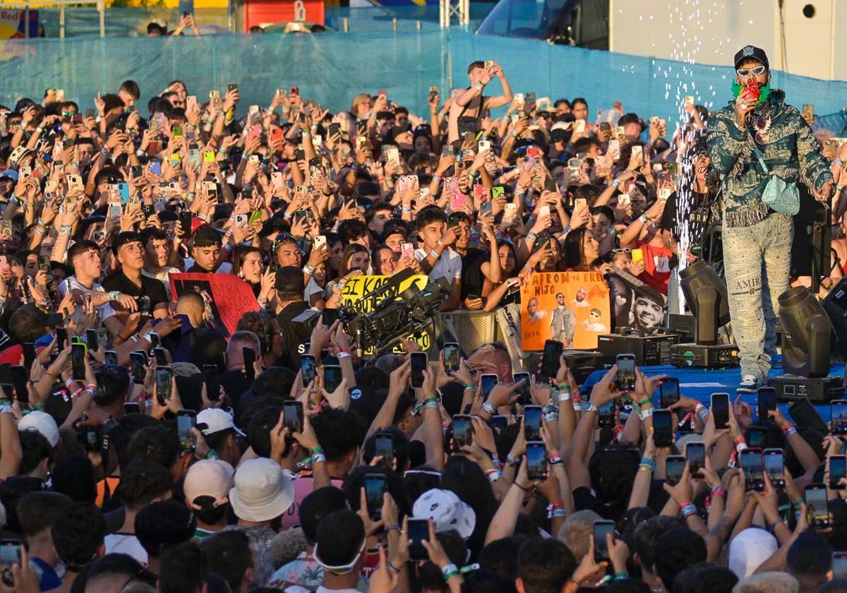 Más de 15.000 jóvenes viven la fiesta del RBF en la Virgen del Mar