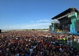 Bryant Myers y Saiko desatan la fiesta en el Reggaeton Beach Festival