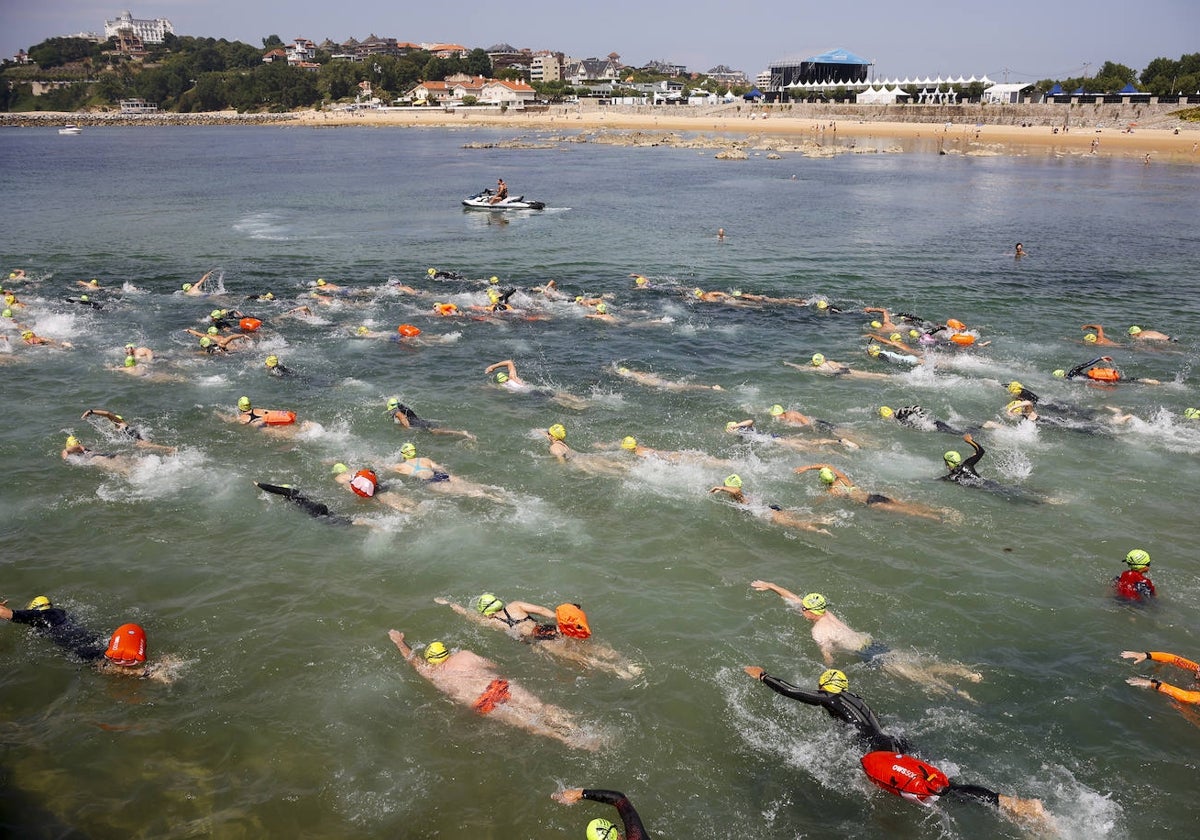 Las imágenes de una mañana de deporte en Santander