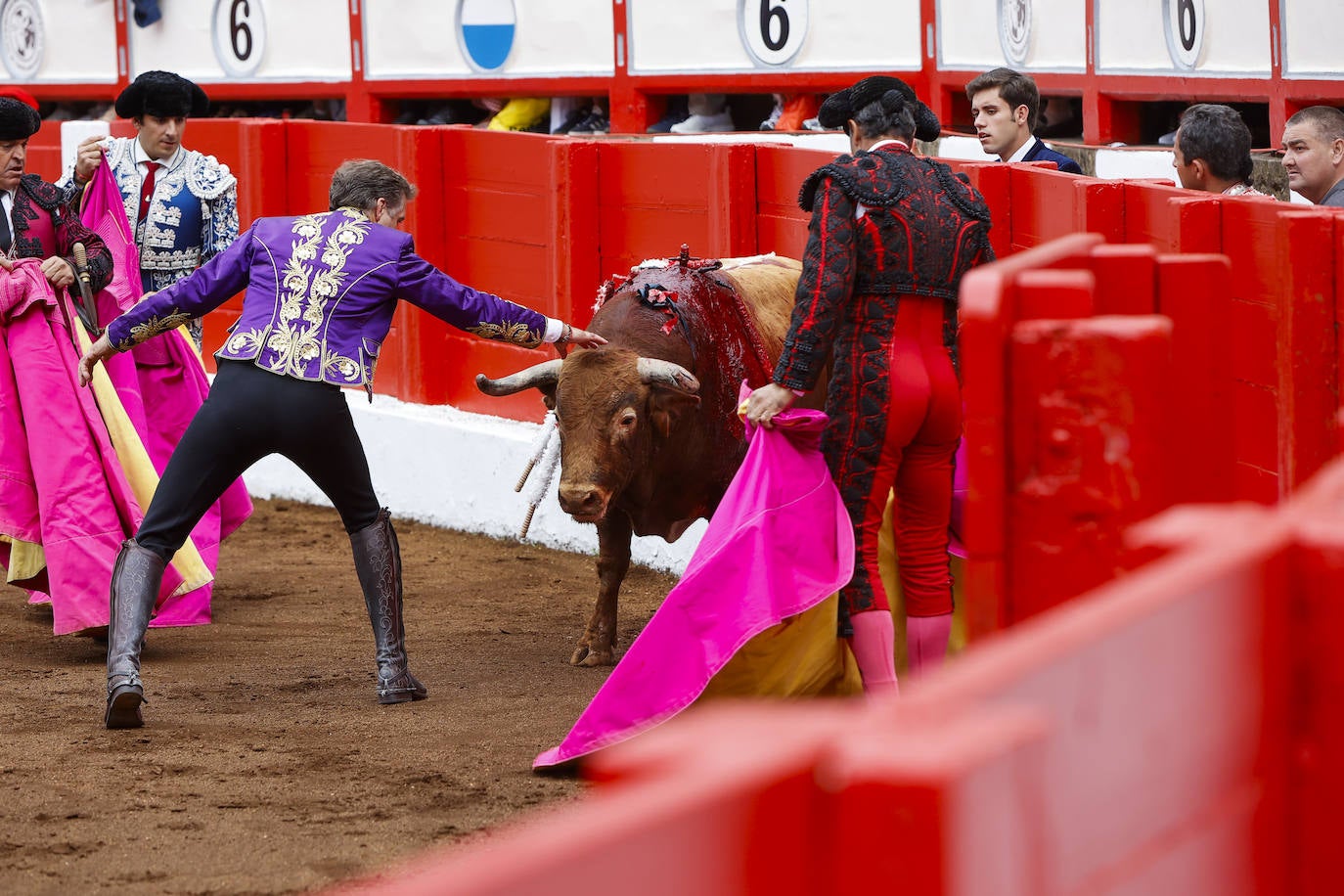 Pablo Hermoso de Mendoza tras estoquear a su primer oponente.