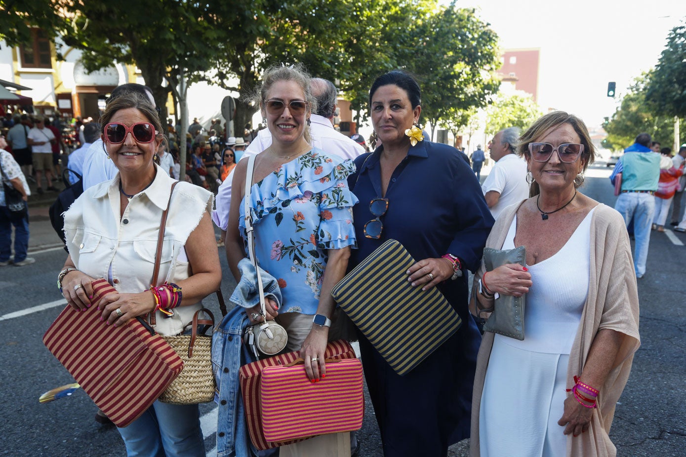 Belén Tejería, Rebeca Garza, Sabela de la Llama y Gema Tejería.