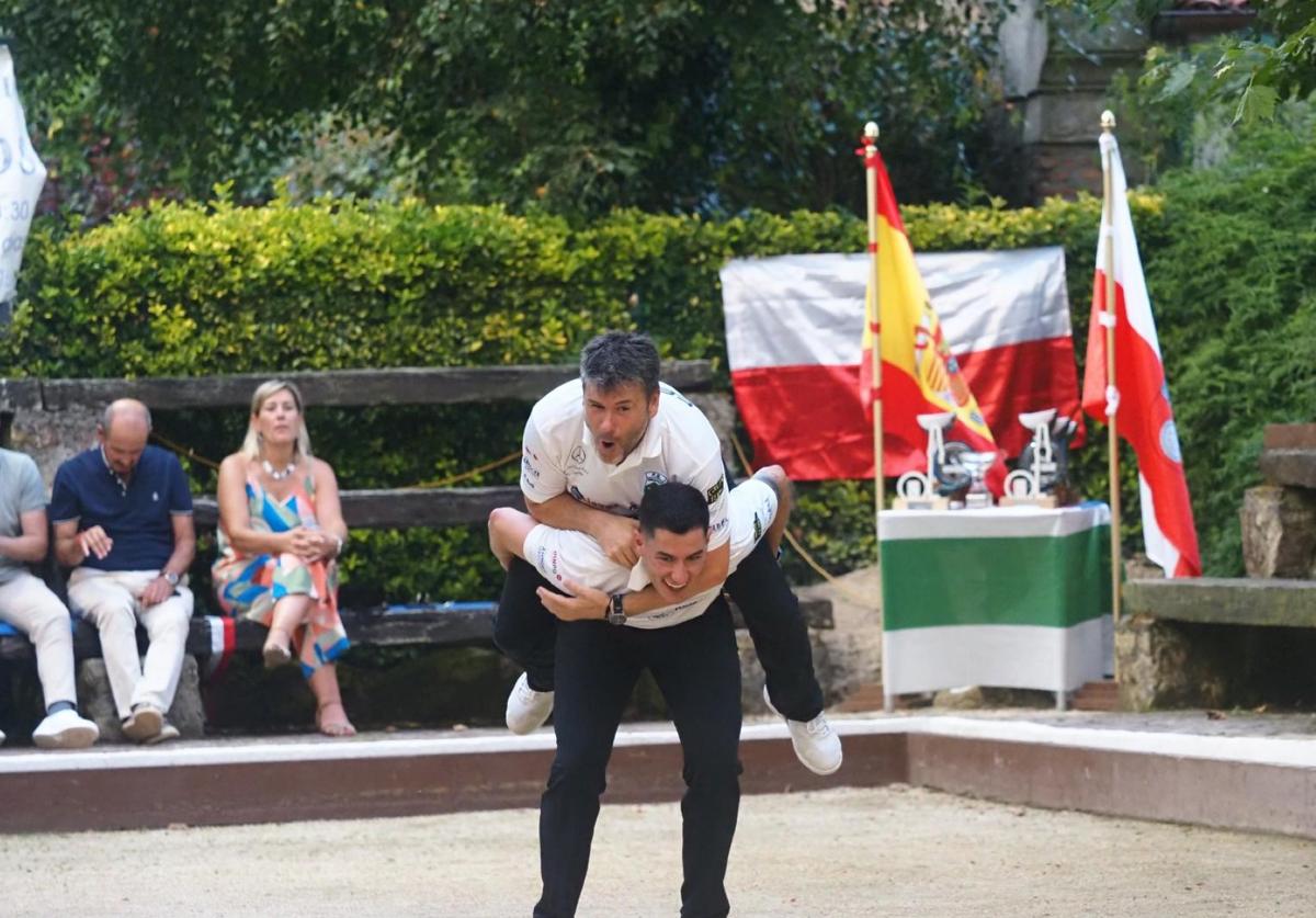 Víctor González y Rubén Haya lograron en Quijano su tercer título regional de parejas consecutivo.