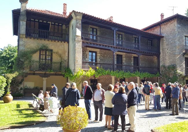 El casco antiguo de Los Corrales siempre asombra al visitante.