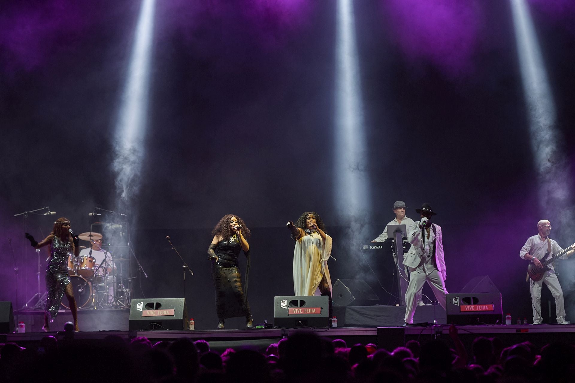 La actual formación de Boney M tiene la gran facultad de conseguir plasmar todo el sonido y el sentimiento que transmiten sus discos