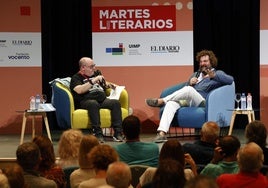 Jacobo Bergareche junto a Guillermo Balbona durante la charla