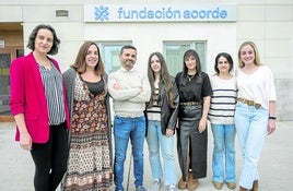 Parte del equipo de trabajo de Fundación Acorde. En el vídeo: entrevista a su presidente, Damián González.