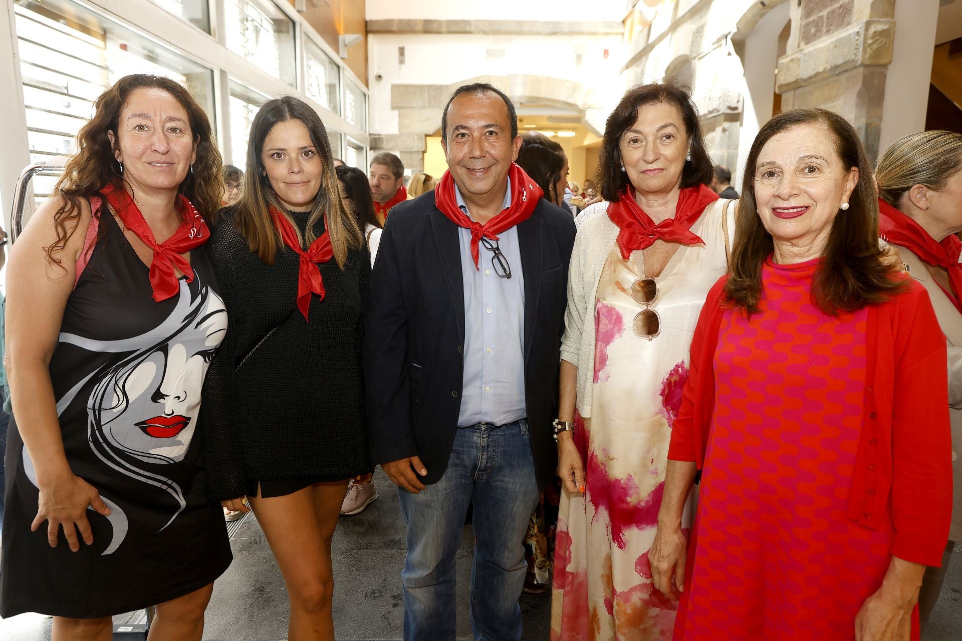 Cristina Iturbe, María Díaz, Carlos Fernández, Ana Barca y María Pilar Pacheco.