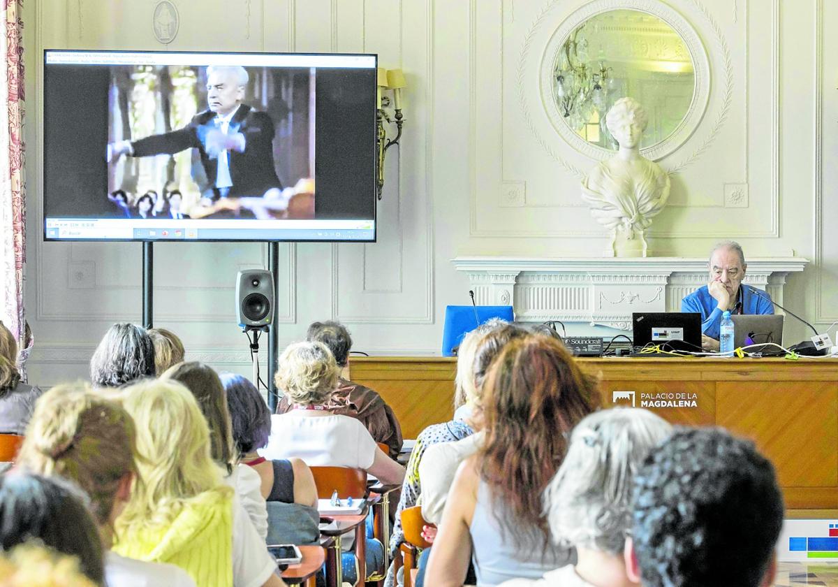 Tomás Marco, en un momento del curso celebrado la pasada semana en la UIMP.