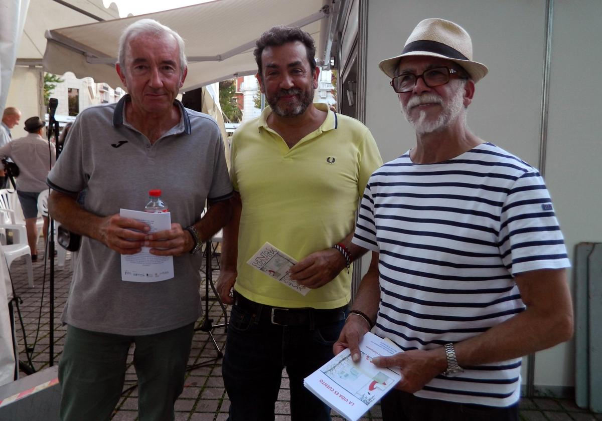 Gonzalo Calcedo, Javier Menéndez Llamazares y Paco Roales.