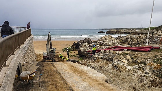 Inmersión a 50 metros para conectar Estados Unidos con la Virgen del Mar
