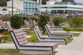 Hamacas en Gamazo, un mobiliario urbano característico únicamente de esta zona de la ciudad.