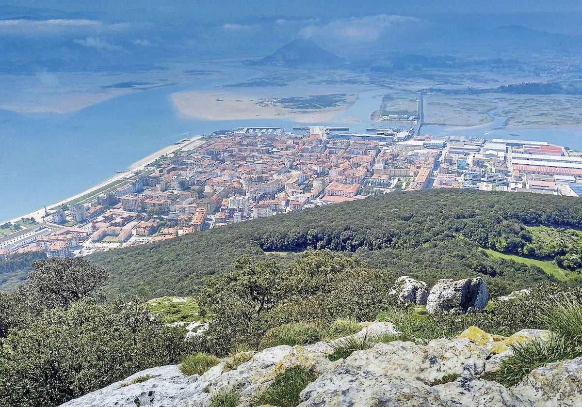 Vista de Santoña.