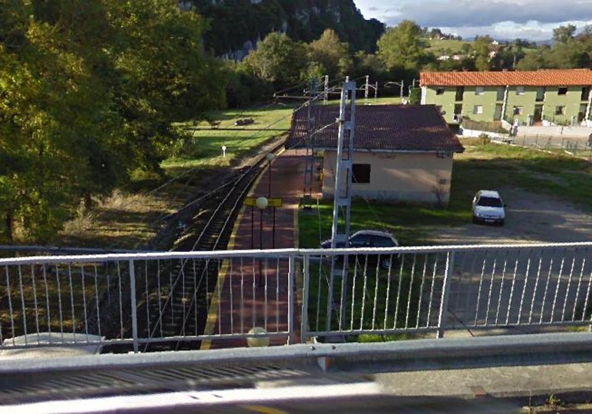 Estación de Golbardo, en el municipio de Reocín.