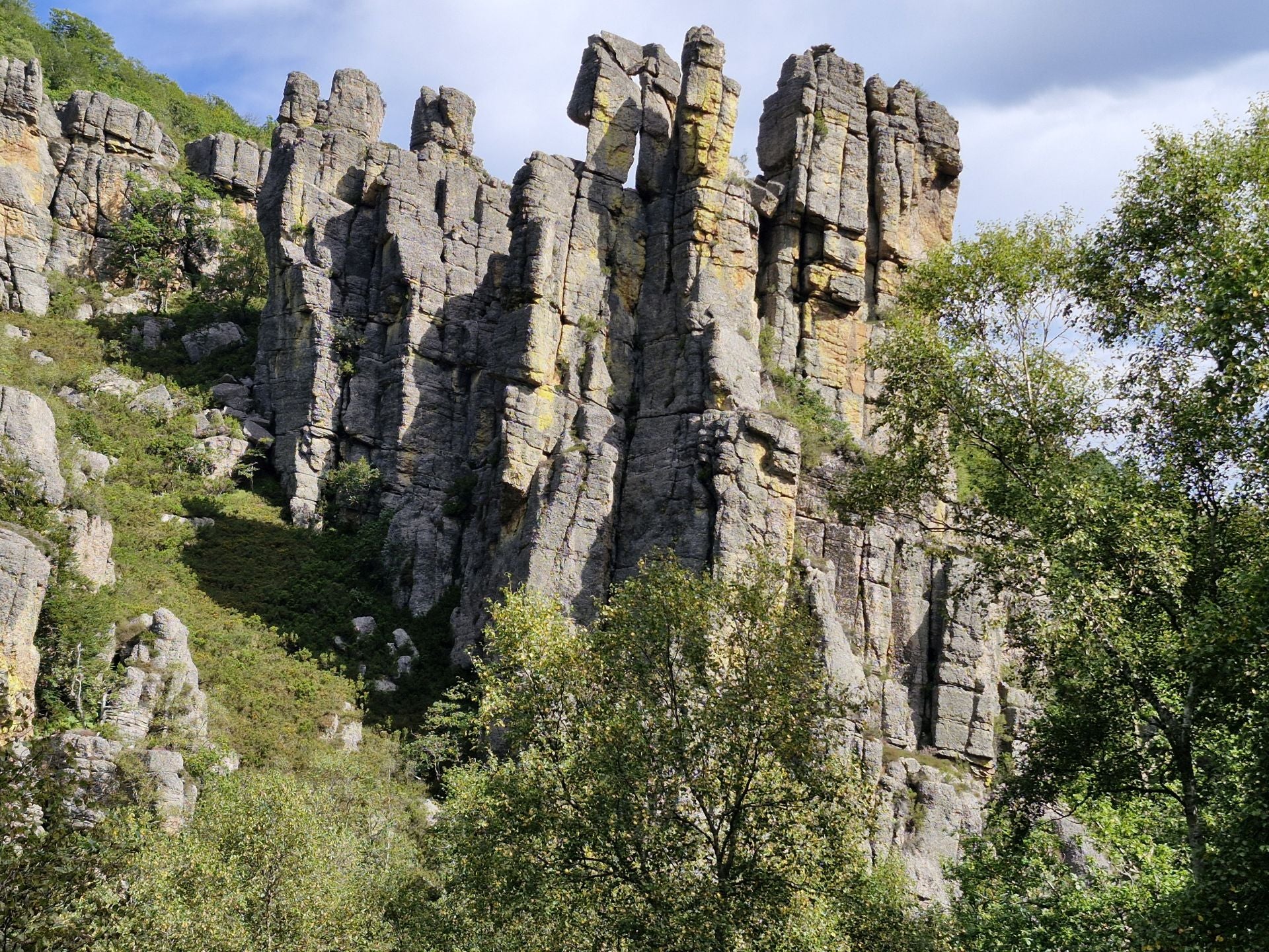 La ruta de la Canal de Cureñas, en imágenes