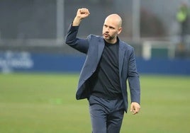 José Alberto, durante un partido con el Racing