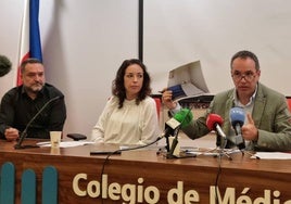 Desde la izquierda, Óscar Pascual, Cristina Naranjo y Santiago Raba.