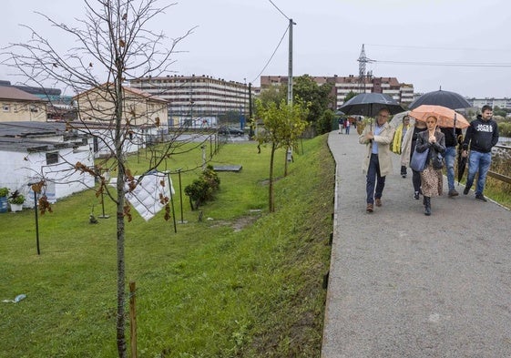 Inauguración de las obras en el barrio de Santiago el Mayor