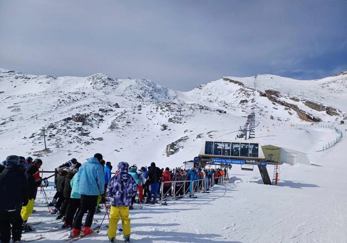 Cantur busca personal para su estación de Alto Campoo