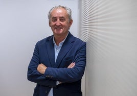 Tomás Cobo, presidente de la Organización Médico Colegial