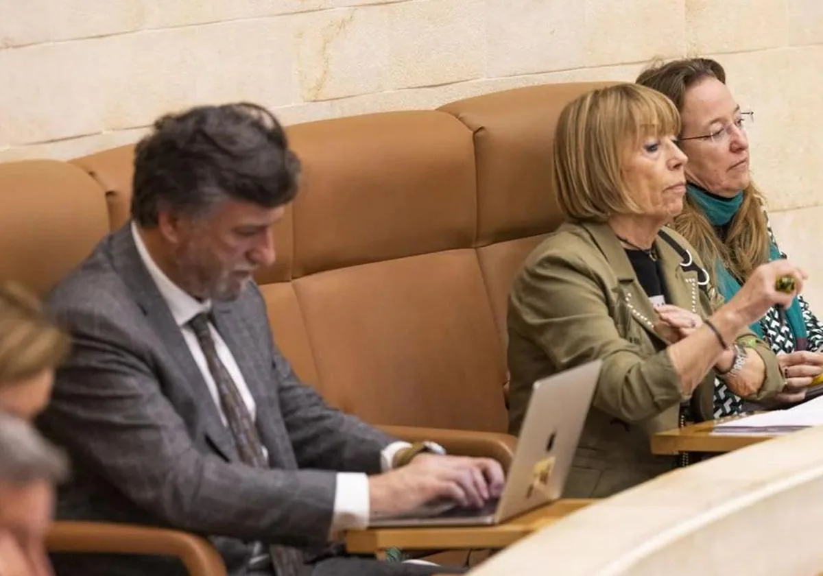 Cristóbal Palacio, Natividad Pérez y Leticia Díaz.