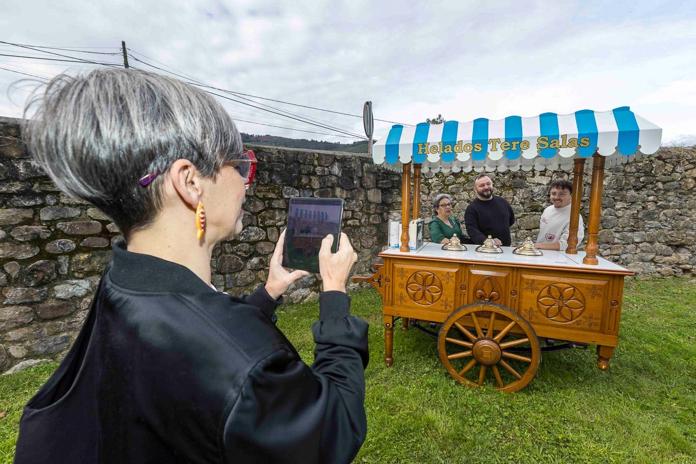 El evento contó con puestos antiguos de helados similares a los que tenían los pasiegos que emigraban a Francia. 