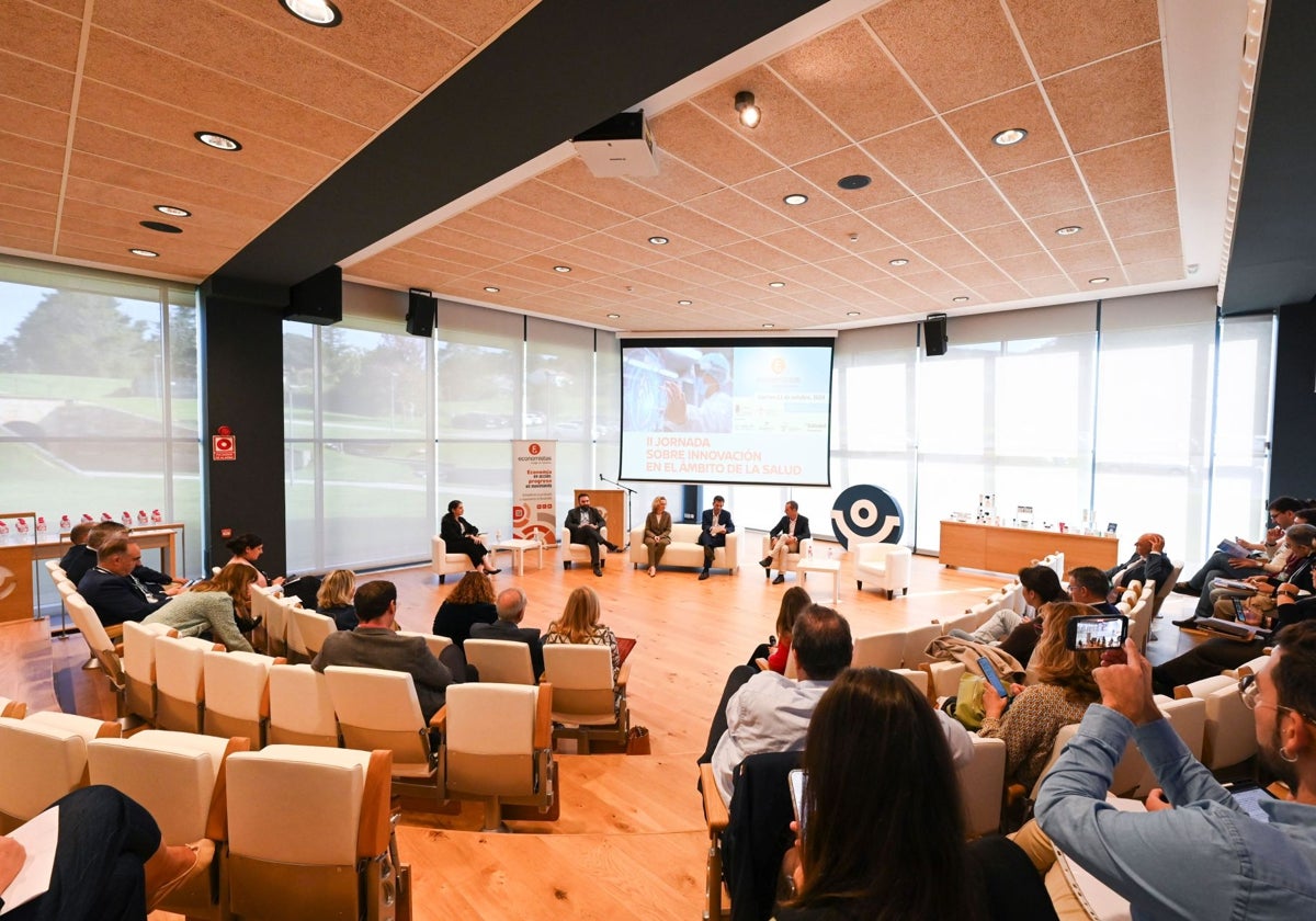 La jornada tuvo lugar en en la sede de Cantabria Labs, en La Concha de Villaescusa.