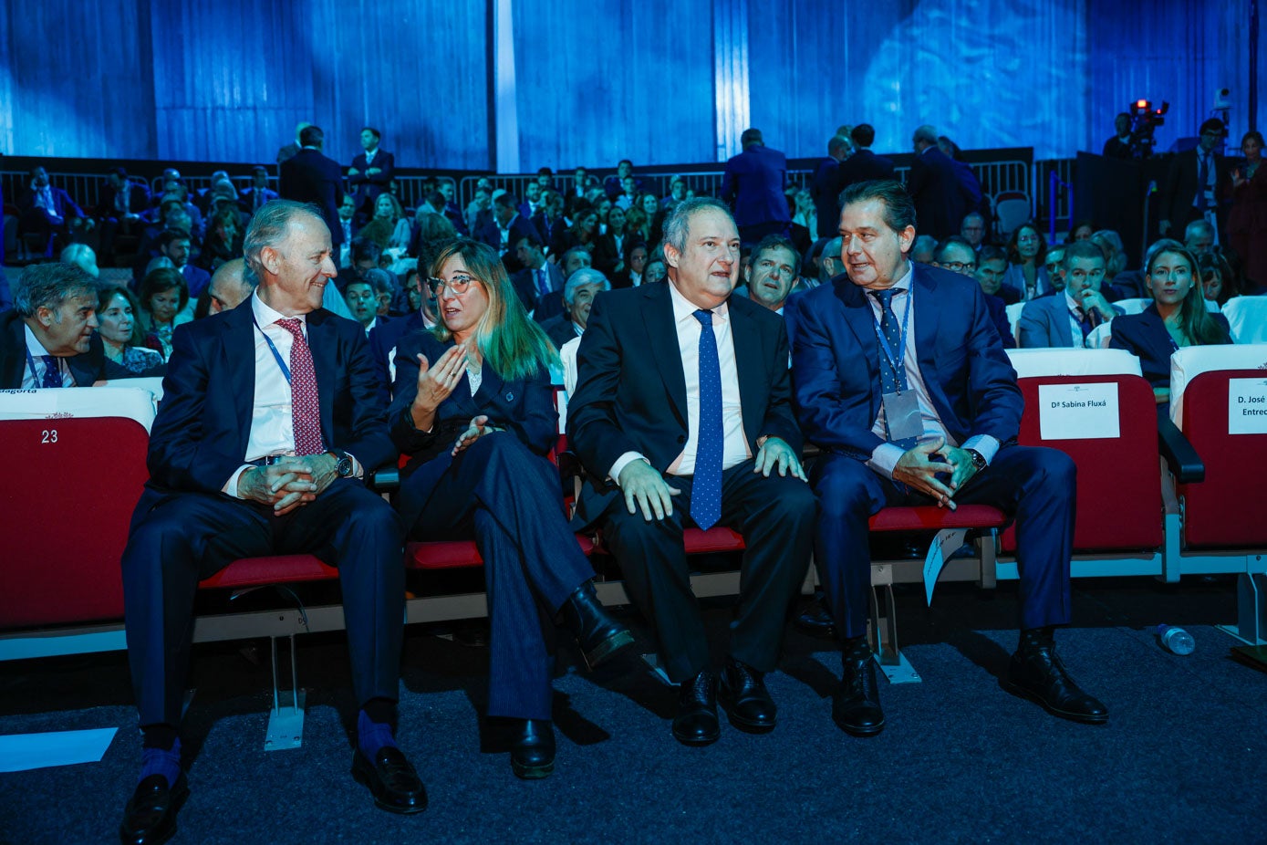 El presidente de Acefam, Vicente Alciturri; la delegada del Gobierno en Cantabria, Eugenia Gómez de Diego; el ministro de Industria y Turismo, Jordi Hereu; el presidente del Instituto de la Empresa Familiar, Ignacio Rivera.