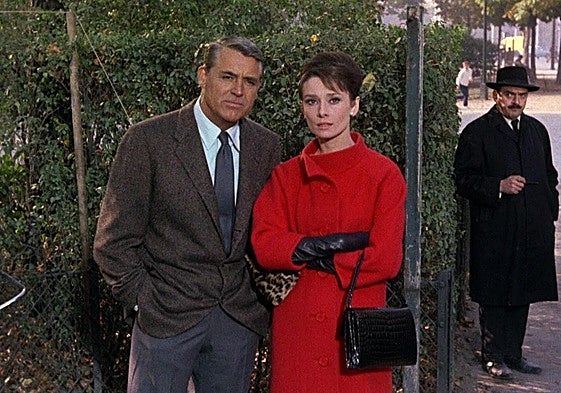 Cary Grant y Audrey Hepburn en 'Charada'