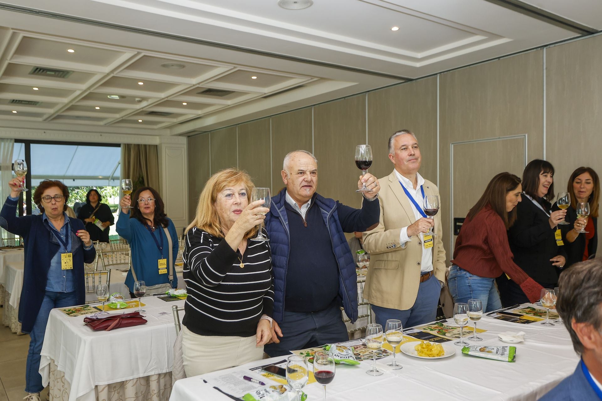 La feria abordó el papel del los vinos cántabros en la restauración.