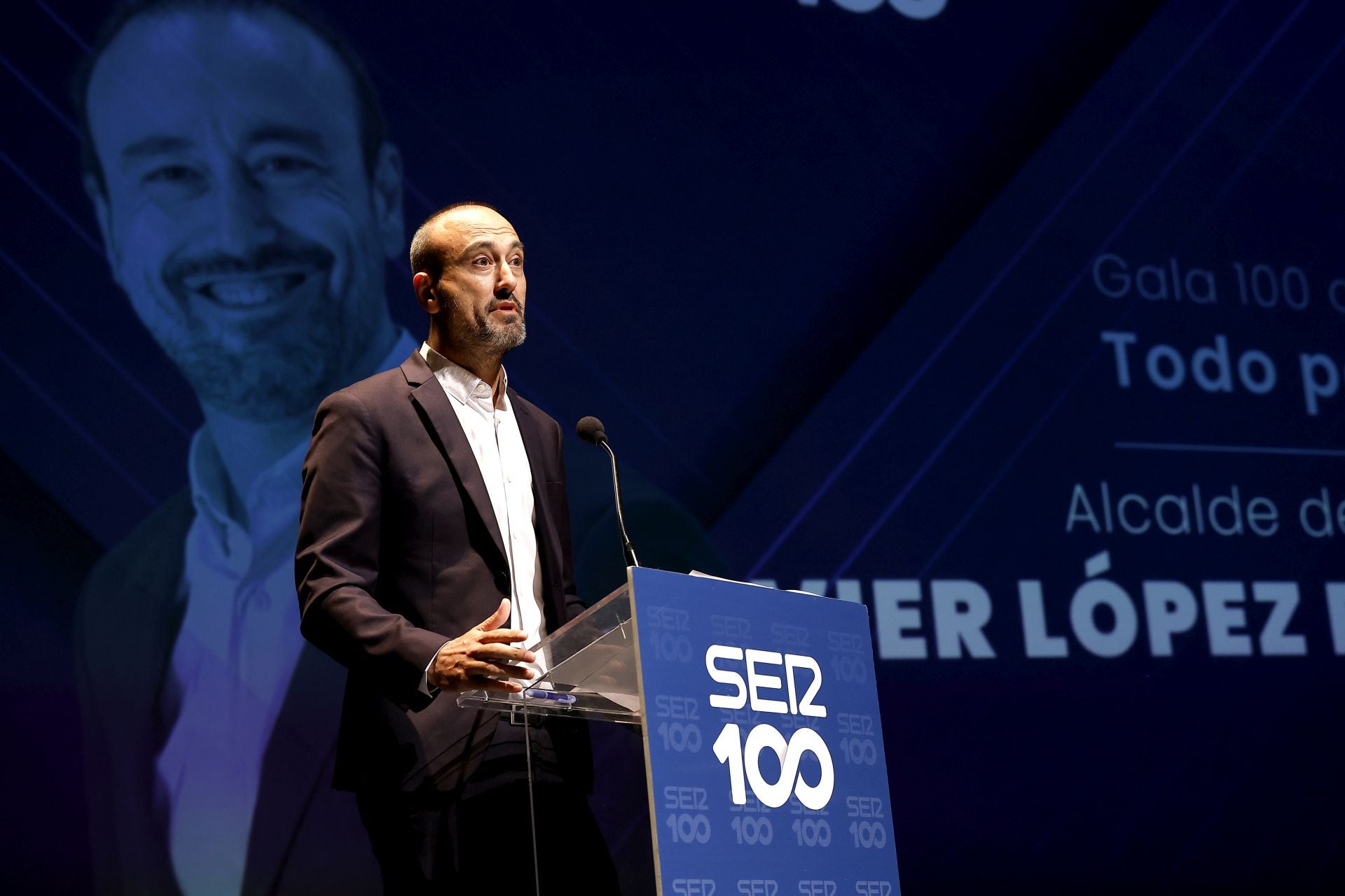 El alcalde de Torrelavega, durante su intervención.