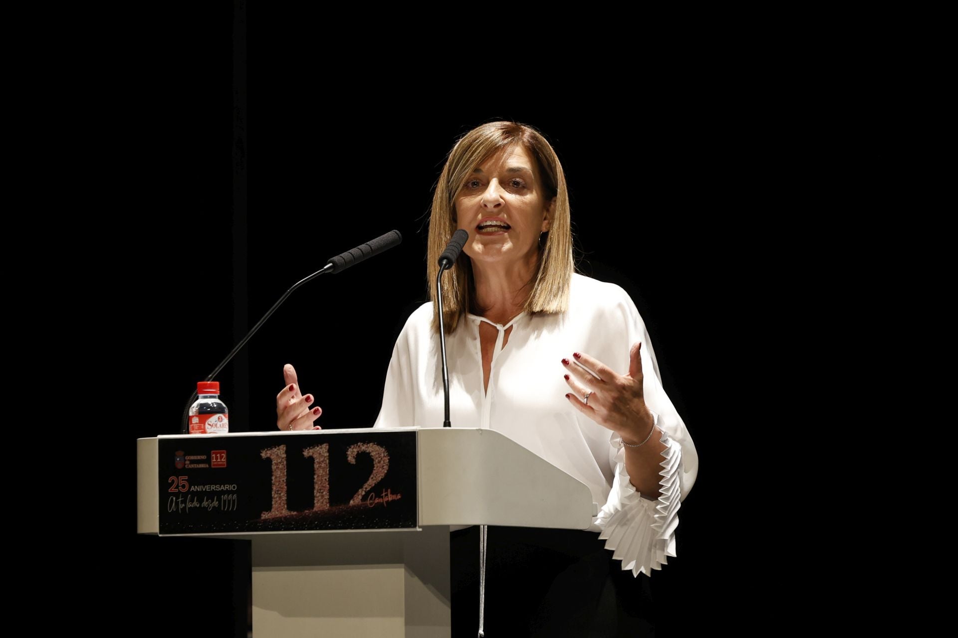 La presidenta de Cantabria, María José Sáenz de Buruaga, ofreció un emotivo discurso.