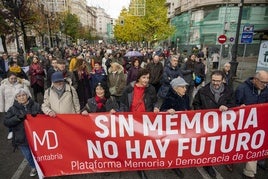 Imagen de la manifestación celebrada el pasado diciembre en Santander por la Plataforma Memoria y Democracia de Cantabria.