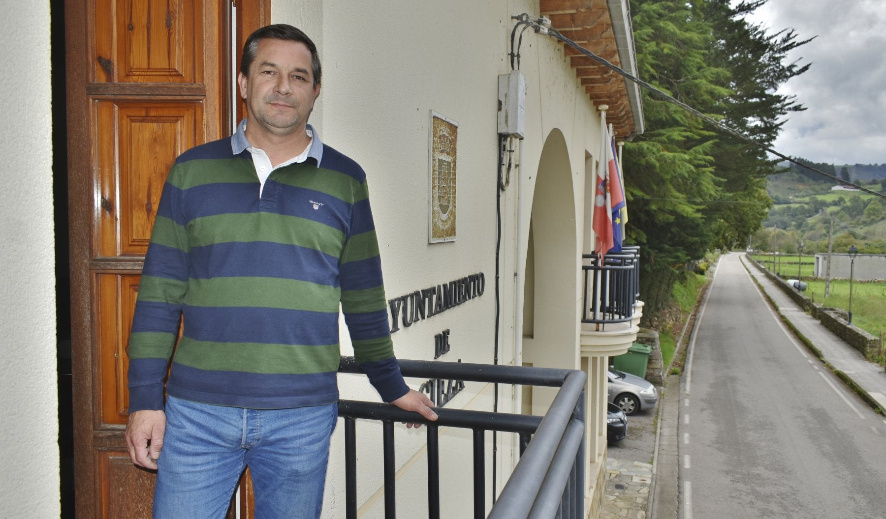 Juan Manuel Cuevas, en uno de los balcones de la Casa Consistorial de Cieza.