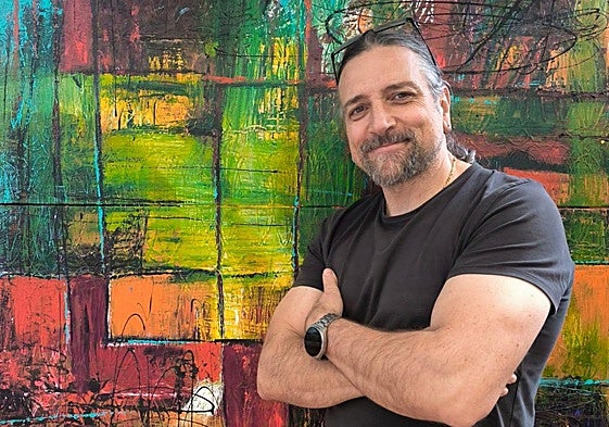 El pintor reúne una veintena de obras abstractas inéditas.