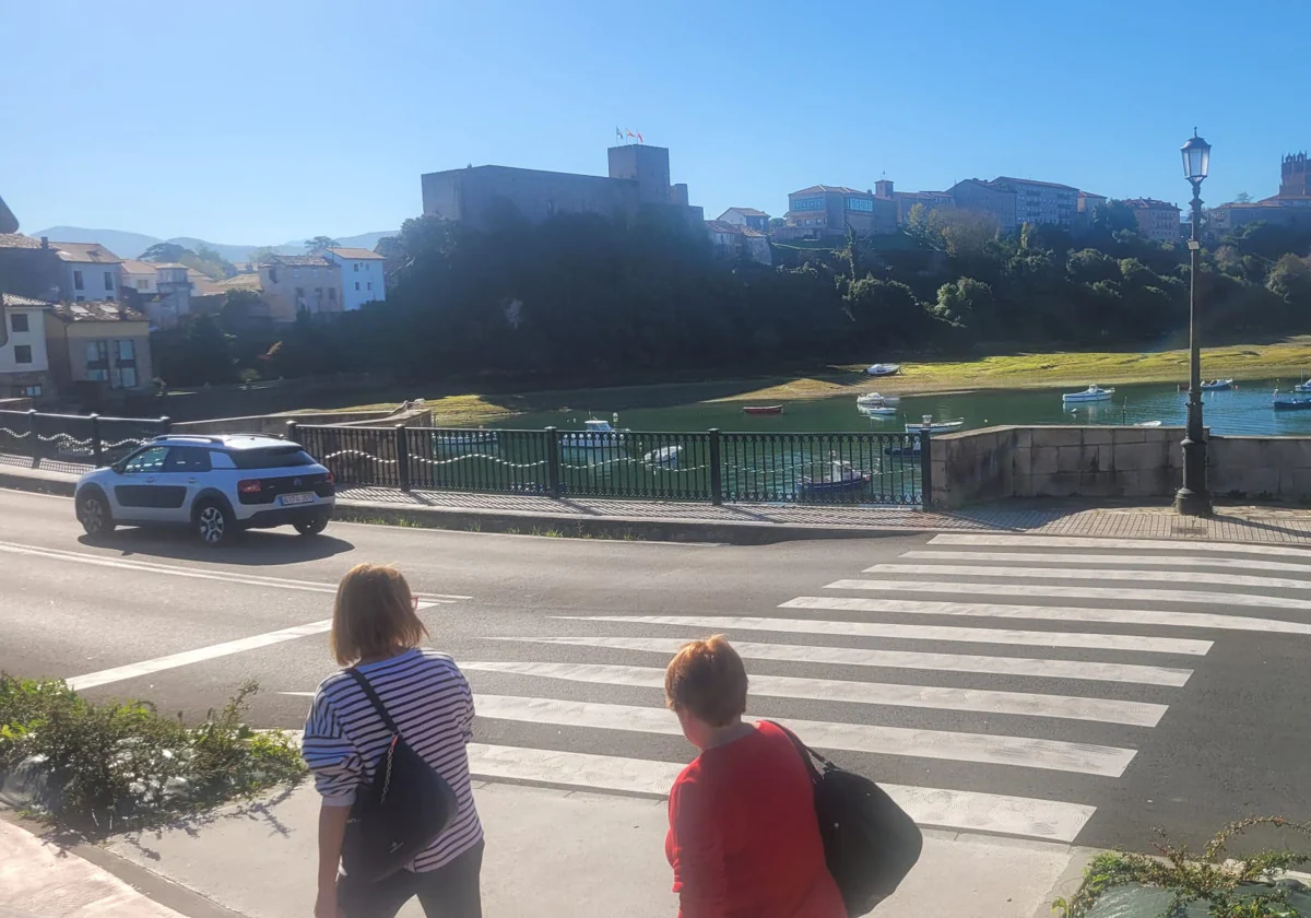 Paso de peatones en el que se produjo el atropello.