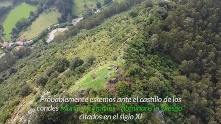 Vestigios del castillo medieval de Puente Viesgo