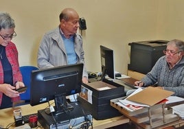 Ángeles Martínez, Fernando García y Ramiro Pérez.