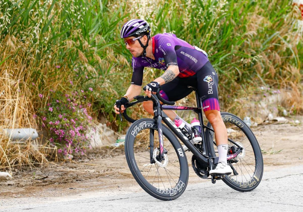 Antonio Angulo se enfrenta a una de las temporadas de su confirmación en el Burgos BH. sprint cycling