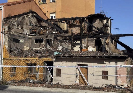 Estado en el que quedó el edificio de La Albericia tras la explosión