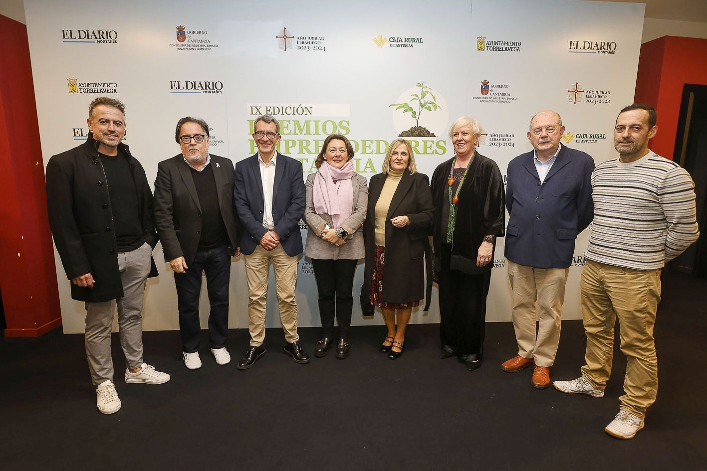 Sergio Reigadas, Miguel Rincón, Pedro Pérez, Noelia Iglesias, Rosa Fernández, Blanca Rosa Gómez, Arturo Roiz y Borja Peláez.