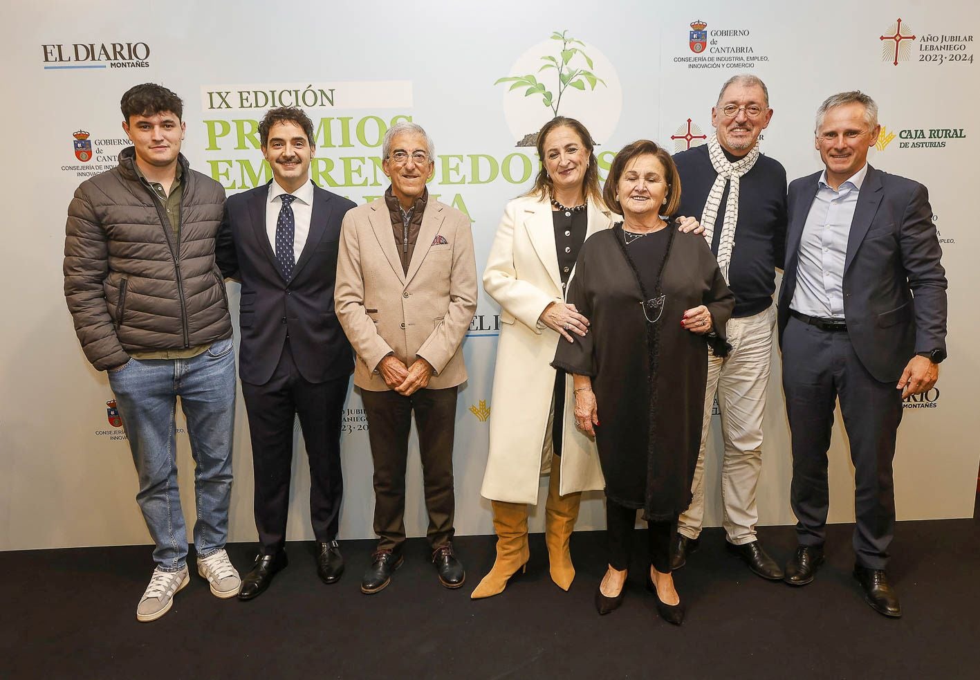 Marco Ríos, Andrés Sainz, Juan De Miguel, Sara Sainz, Ángeles González, Jorge Oliveira y Francisco Ortiz.