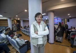 El Ateneo de Santander se llenó para escuchar al biólogo Carlos López-Otín.