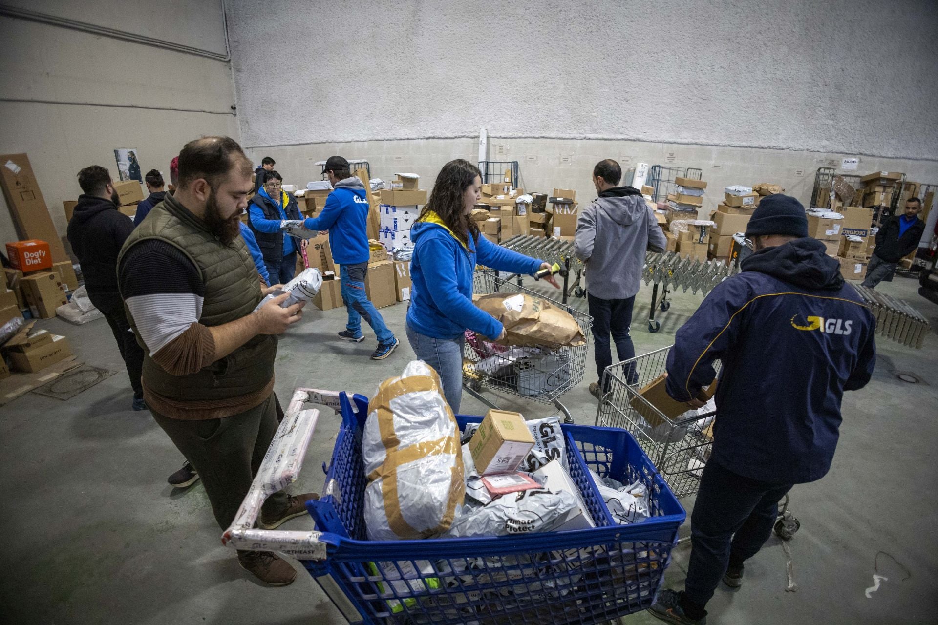 La nave ya se va llenando debido a la alta carga de trabajo que el sector afronta durante estas semanas.